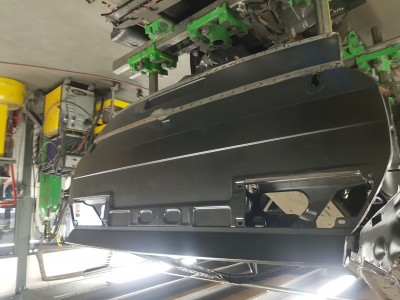 028 rear panel & valance.jpg