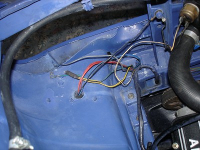 76 sud tidy up and respray 010.JPG