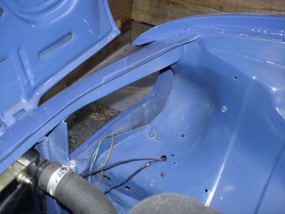 76 sud tidy up and respray 011.JPG