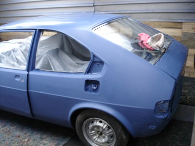 76 sud tidy up and respray 001.JPG