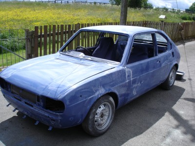 76 sud tidy up and respray 009.JPG