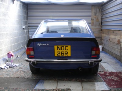 76 sud tidy up and respray 007.JPG