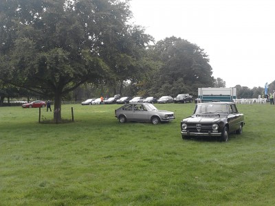 first to arrive, would anyone else turn up i thought......