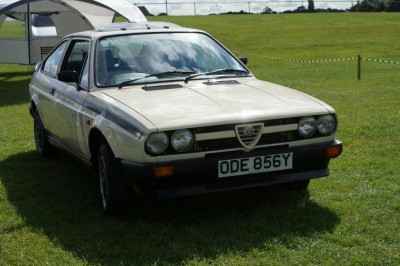 tapatalk_1419176676703.jpeg (108.85 KiB) Viewed 49717 times My Sprint Speciale before the strip-down.