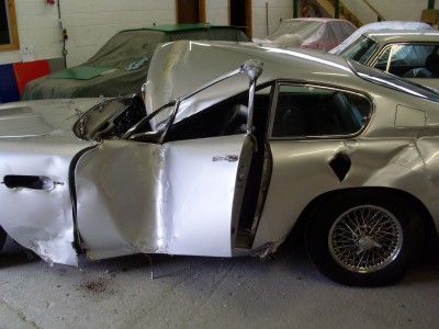 20.08 .2011Engine refurbishment 004.jpg