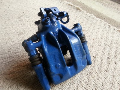 VAG REAR CALIPER.jpg