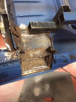 Further cutting out of the rear crossmember was required